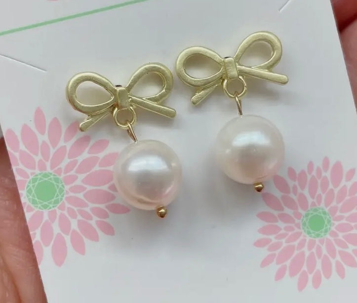 Gold Bow Freshwater Pearl Earrings