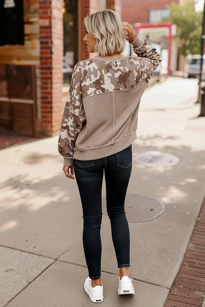 The Hide & Chic Sweatshirt - Online Only!