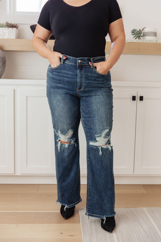Judy Blue High Rise 90's Straight Jeans in Dark Wash - Online Only!